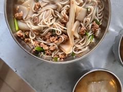 -正宗杨记普洱酸醋米线(总店)