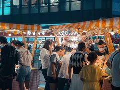 -江燕路万科里