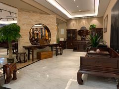 -红星美凯龙国际家居博览中心至尊mall停车场