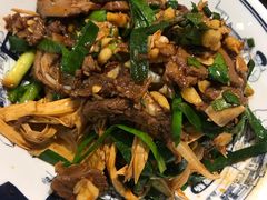 -黑白电视长沙小吃(悦汇城店)