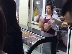 -钟楼大面包