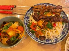 -维吾尔餐厅(宜山路店)