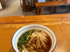 -矮子粉店1985·长沙米粉(湘春路店)