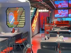 -龙巢盱眙龙虾·牛蛙·烧烤宵夜(八卦岭店)