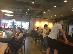 大堂-星巴克(呼和浩特民族商场店)