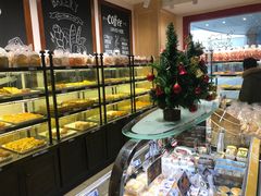 面包甜点陈列柜-TOUCH泰奇(奉贤宝龙城市广场店)