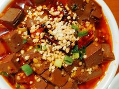-炉小二铜锅牛蛙•川湘菜(三里屯店)