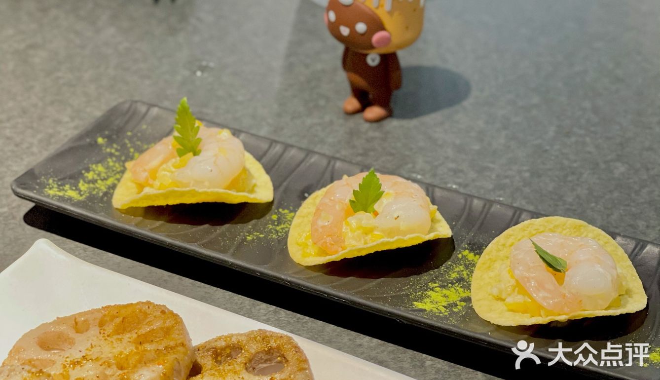 布朗尼探店｜当肉串在你面前慢慢烤熟