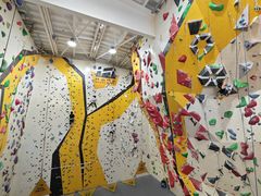 -问山MountQuest攀岩馆