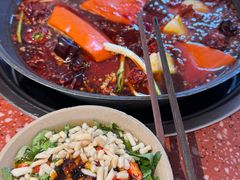 -赵美丽·重庆社区火锅·直营店(火车东站·中豪国际店)