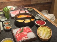 -三出山火锅(万象天地店)