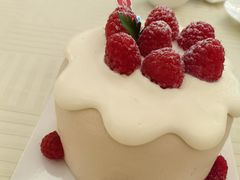 -花花卷卷·鲜食蛋糕(静安久光百货店)