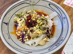 -陇上秦轩西安biangbiang面(朝龙汇店)