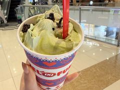 抹茶巴旦木-DQ·蛋糕·冰淇淋(浦江欢乐颂店)