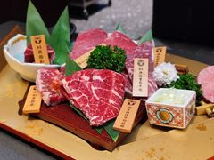 -铭牛烧肉·和牛海鲜自助(高新月牙湖店)