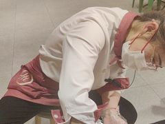 -海底捞火锅(曹安公路店)