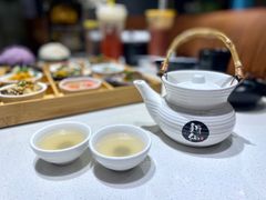 秘制牛骨清汤-新仙清汤牛腩(铜锣湾店)