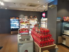 零售区-85度C(上海秀沿路店)