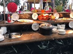 自助取餐区-北京贵宾楼饭店 红墙咖啡厅