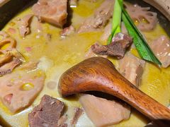 野藕炖龙骨-吃饭皇帝大土家民族菜(正大广场店)