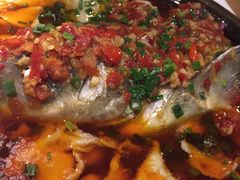 剁椒胖鱼头-胡桃里音乐酒馆(曲江店)