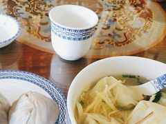 -笑来喜馄饨小笼工坊店(湖滨街店)