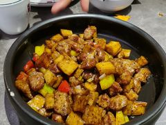 黑椒牛肉粒-闫府私房菜·老字号(恒隆店)