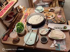 -大匠工房古船木艺术餐厅·猪肚鸡专门店(长白仙岛店)