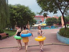 -欢乐水魔方水世界
