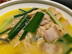 -港丽餐厅(来福士店)