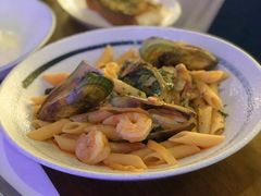 斜管伴青口虾烟肉蘑菇-FISH&POTATO Cō(地中海美食 万象城店)