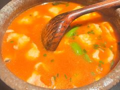 贵州酸汤鱼-山石榴·贵州菜(丰盛里店)