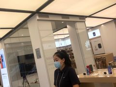 -华为授权体验店(华强北远望数码商城)