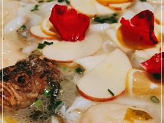 -江渔儿酸菜鱼(映月湖环宇城店)