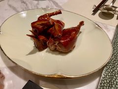 脆皮妙龄鸽-新荣记(新源南路店)