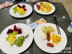 -宜尚酒店(武汉江汉路步行街店)