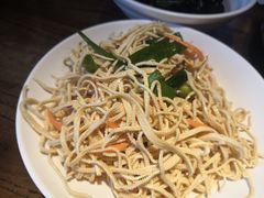 豆皮-老佛爷蛙锅•鲜蛙煲(麦凯乐店)
