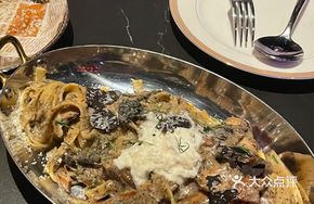 Black Truffle Mushroom Wide Flat Noodles