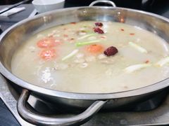 -金堂何记黑山羊羊肉店(泰康茗苑店)