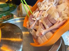 -润园四季椰子鸡火锅(卓越INTOWN店)