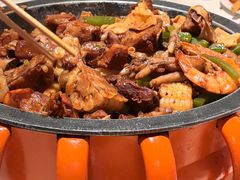 肉蟹煲-多嘴肉蟹煲(万达店)