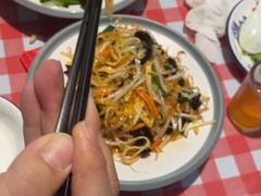-老郑家东北春饼(龙悦居店)