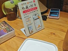 -头上红煨盐鸡·非遗院子餐厅