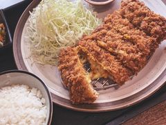 蛋黄咖喱猪排-犀牛家猪排