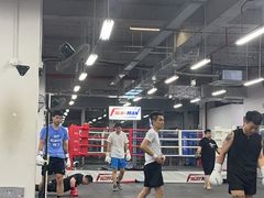 -FIGHTMAN格斗俱乐部(长宁临空店)