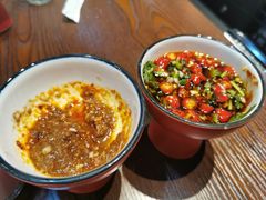 -虾弄弄海派小龙虾·牛羊蝎子火锅