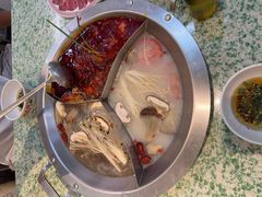 -肖婷姐大铁锅重庆火锅(南湖店)