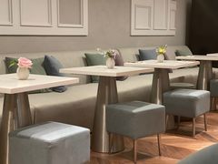 -潮一不贰·法式甜品·生日蛋糕·西式简餐(外滩店)