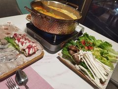 -荣耀.西式融合餐厅(留云湖店)