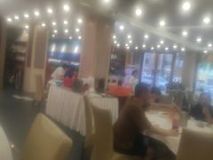 -粤盛海鲜平价店(洛溪食街店)